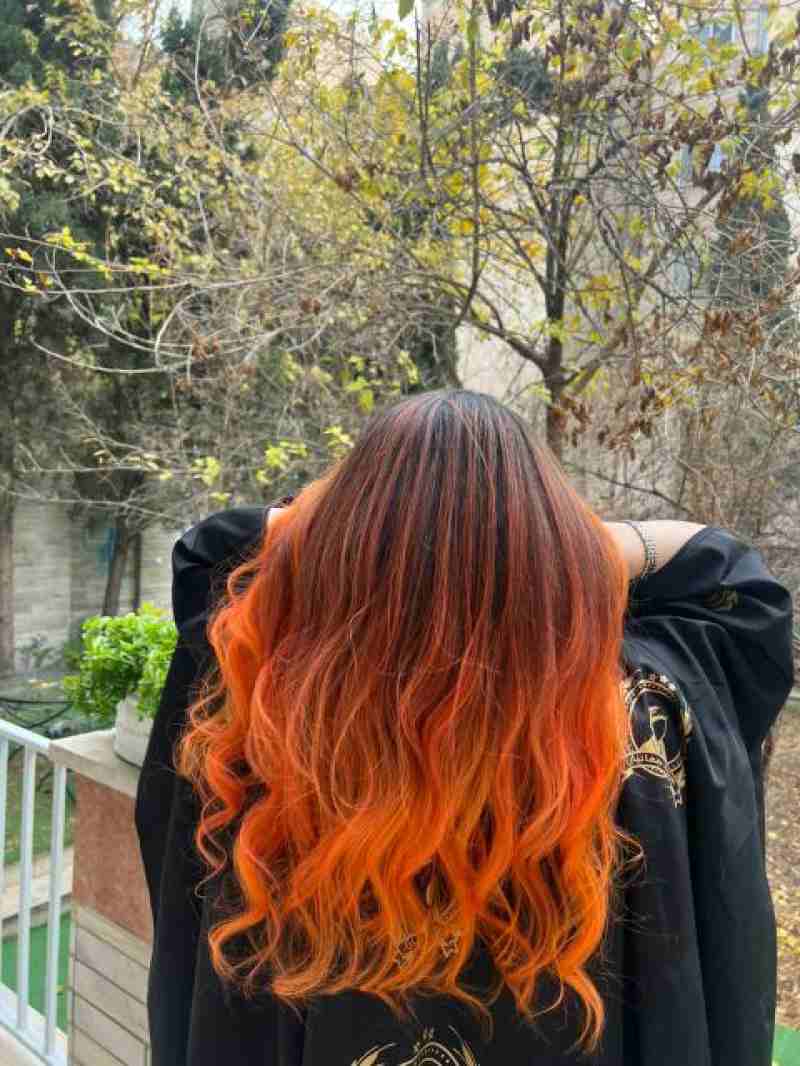 رنگمو نارنجی مسی پرتغالی روی مو بلند.تکنیک سامبره.سالن هدیه صفائیان