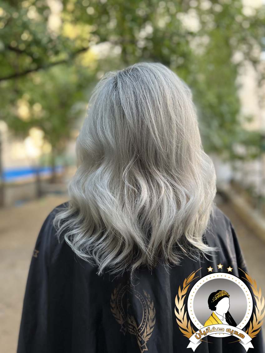 هایلایت روی موی سفید/ رنگ نقره ای سفید